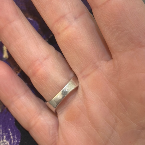 Silver Ring with Green and Blue Inlay - Picture 3 of 7